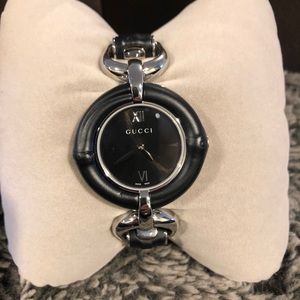 New Authentic Womens Gucci Watch with tags and box